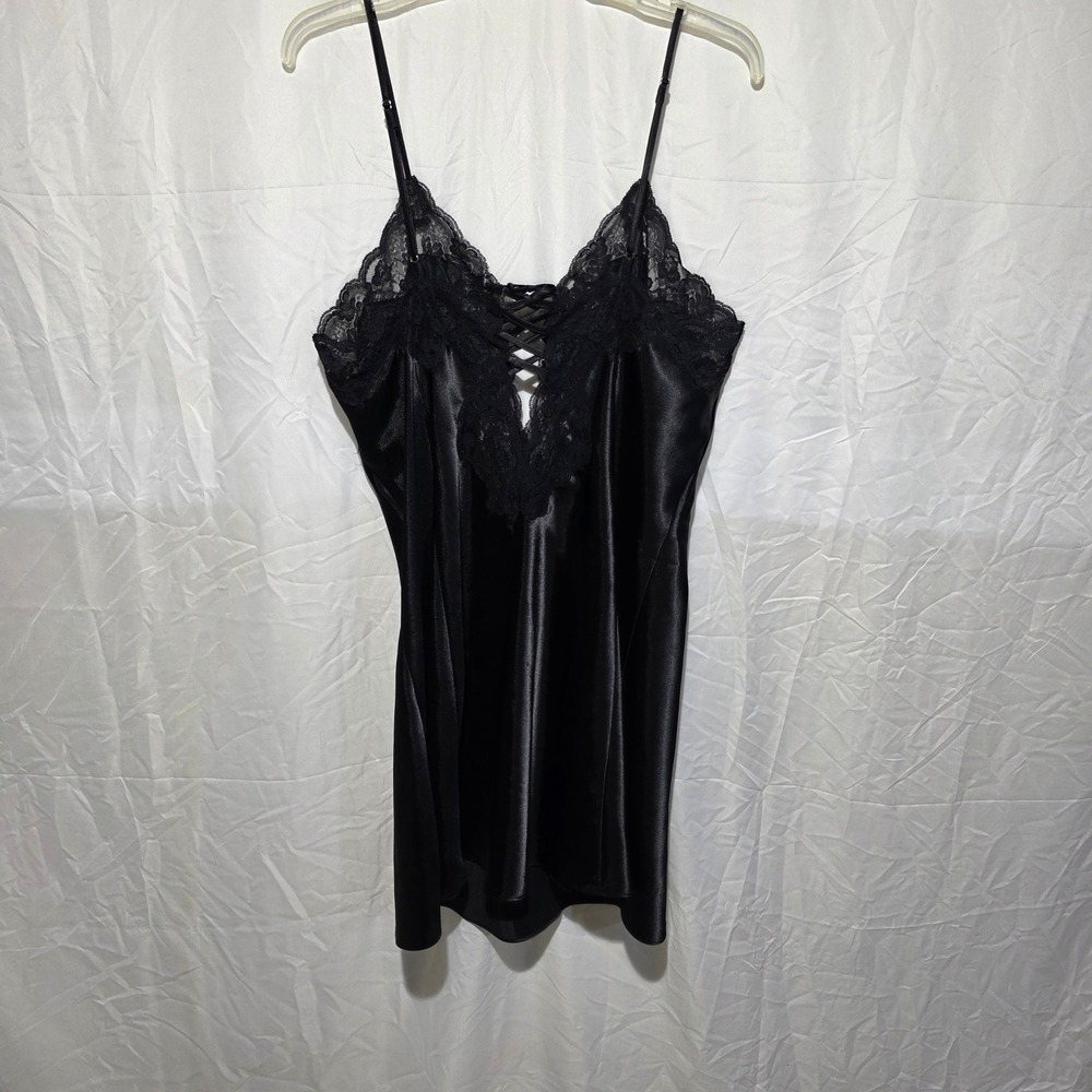 Fredericks of Hollywood Black Satin Lace Up Chemise Nightgown 2X NEW - Picture 2 of 5